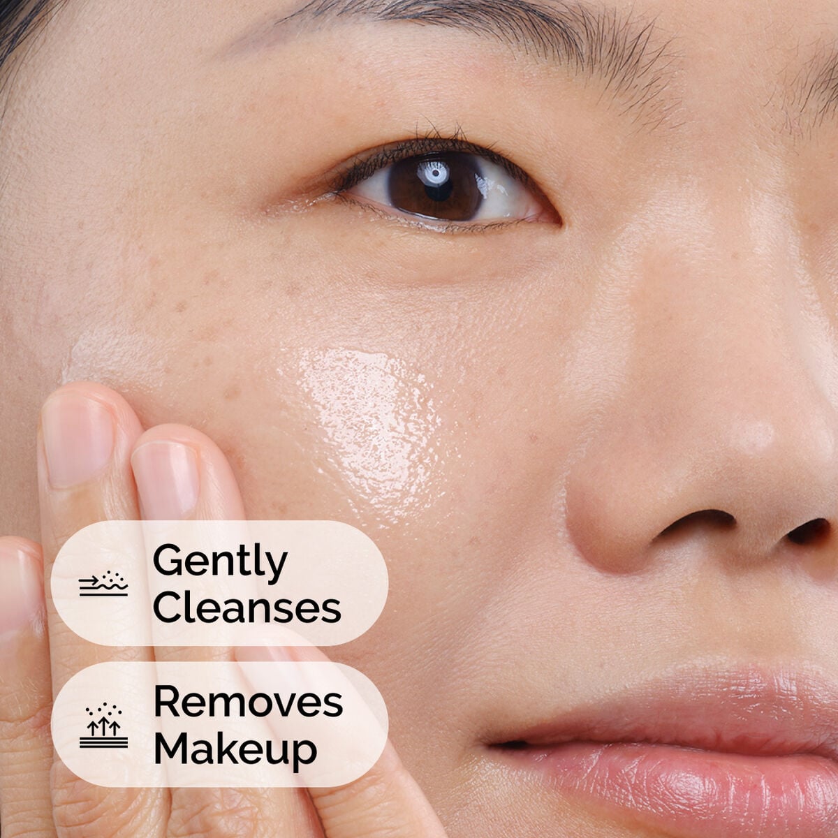 squalane-cleanser-o2 ord-squalane-cleanser-model-application-with-benefits.jpg